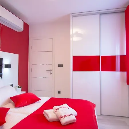 Luxury Beganovic-vrh