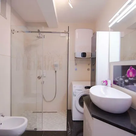 Luxury Beganovic-vrh * Vrh (Krk)