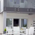 Luxury Beganovic-vrh