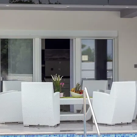 شقة Luxury Beganovic-vrh Vrh (Krk)
