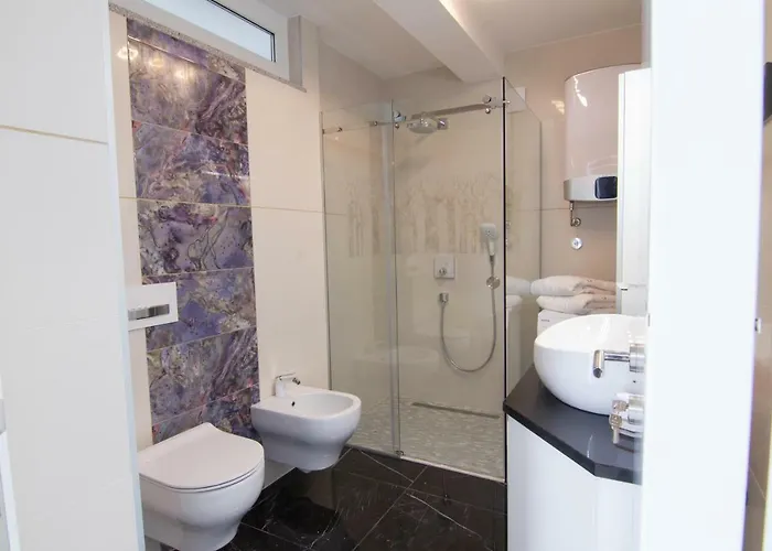 Luxury Beganovic-vrh